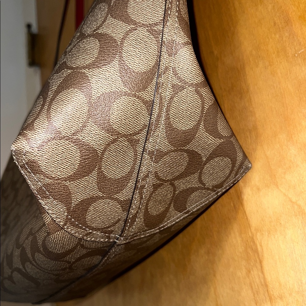 Pride Coach Signature City Tote and Slim Wallet Radial Rainbow Signature Canvas - Picture 7 of 13